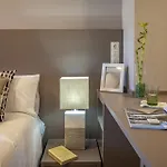 5dos5 Aparthotel