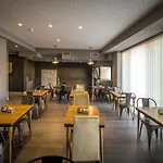 Aparthotel 5dos5