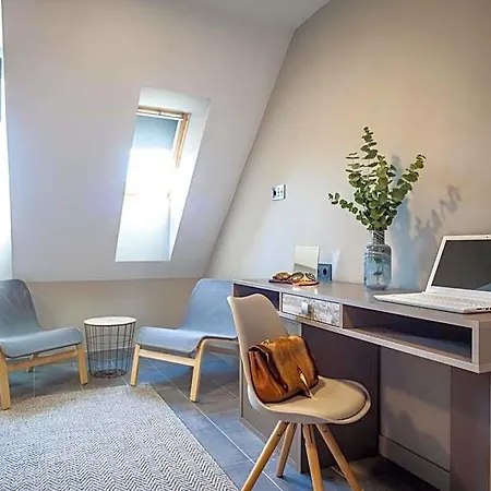 5dos5 Apartmanhotel Oviedo