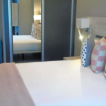 Apartmanhotel 5dos5 4*