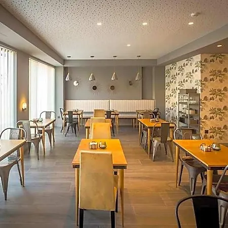 Apartmanhotel 5dos5 4*