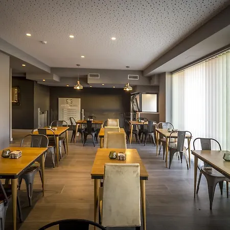 Aparthotel 5dos5