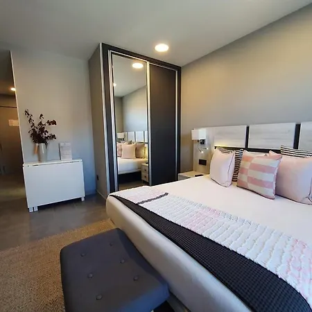 Appart hôtel 5dos5 3*