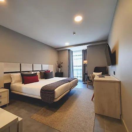 Apart-hotel 5dos5 Oviedo